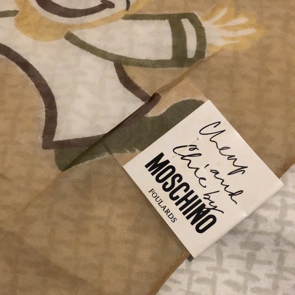 🧣Moschino Cheap and Chic silk scarf 🧣